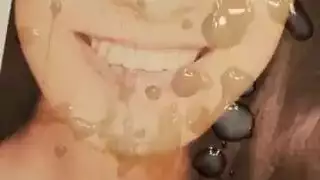 لونا العاهرة الساخنة