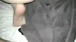 قضيب أسود سميك جداً: قضيب عملاق بطول قدم