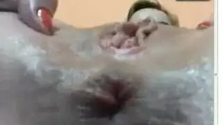 مبتدئة بالكاد قانونية في فعل خشن