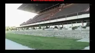 مدرب حافلة ركاب أولدي فتاة مقطورة