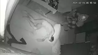 شاب ينكك خادمة خبيرة بعنف وبدون وقاية