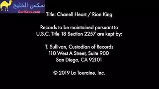 تعليم السمراء الممتلئة كيف تأخذ الزب بعمق