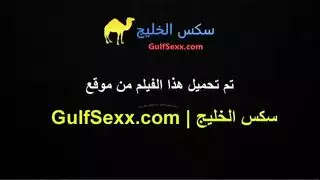 المدرسة الهندية تأخذ قضيبًا كبيرًا في فرجها الهندي المبلل