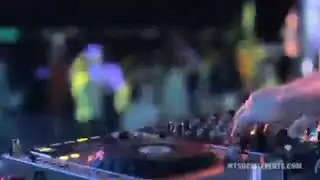 لا أكاذيب، فقط ضخ مهبل عنيف سريع