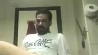 لبنانية تأخذ زب مصري في فيلم إباحي صريح