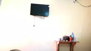 جلسة استمناء للشاب الآسيوي: اللعب بانتصابه
