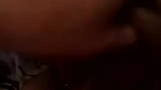 الشقراء الفاتنة تستمتع باختراق مزدوج وقذف مزدوج في فيلم إباحي