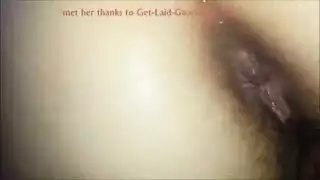نائب الرئيس في عينيها بطن حلق