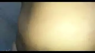 فتاة عربية تحصل على تسريحة شعر ثم تمارس الجنس بعنف مع المصمم