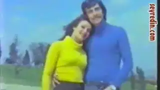 نيك زلة تعمل في محكمة