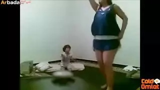 رقص مرة هيجة