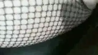 اختو مزنوقةفى مكان ضيق يستقلهاويشق طيزهاوغزفداخل