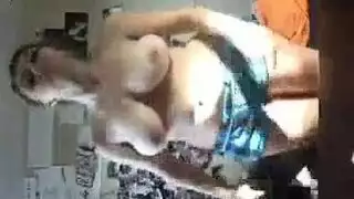 لطيف فاتنة يتيح صديقها باقية