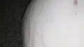 الزوجة الحامل تتناك مع زوجها لتعمل سكس معاه