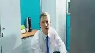 بورن في مكان العمل: سكرتيرات جامحات