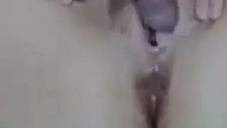 مساعدة جارة الحارة: كاميرا خفية من وجهة نظره في جلسة نيك جماعي بالقذف داخلها