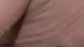 نيك صعب في مرحاض عام: ضرب في حجرة مطعم