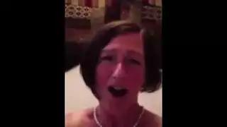 الناضجة البريطاني التايلاندية عجيب
