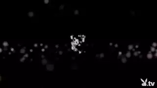 أزواج متزوجون يمارسون حركات غرفة نوم صريحة