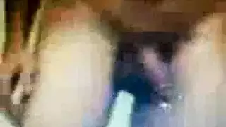الأفريقي مخنث زجاجة
