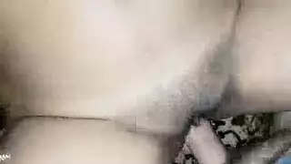 فعل غرفة نوم محرم: شهوة الأخوة تُطلَق
