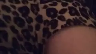 معلم يربط الطالبة وينيكه وتصرخ