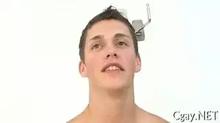 لعب ورق الفائز ينك لأم