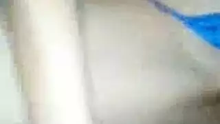 واحد وحببته في الشقه