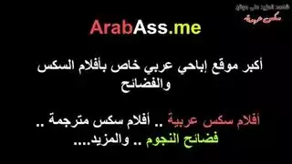 عروس شابة تبلع قضيب زوجها الضخم حتى الحلق