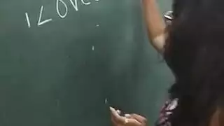 مكلمه هاتفي تهيج