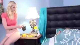اجنبي ينيك زوجته