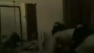 كاميرا تجسس في لبنان: تصوير إكس إكس إكس أثناء العمل