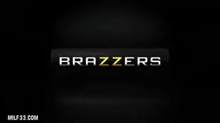 زب كبير لمونيك سكس مترجم