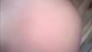 قضيب وحشي يضاجع عاهرة مرهقة بلا وعي