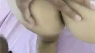 العاهرة الشرجية قمر تأخذ كل شيء