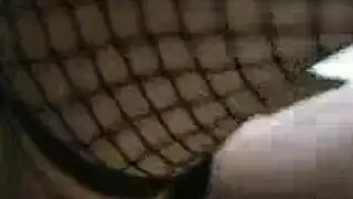 امرأة سمراء الأفرو مقدمة