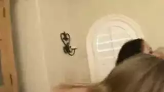 يطلي ثنين مزوجين لحب