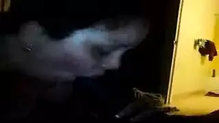 بنت ترة حماة يلعب في زبة