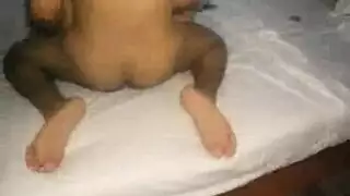 بورن أمريكي: شقراء تمص وتركب زب