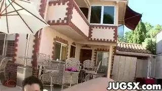 حلق مفلس كبير الثدي اليابانية