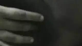 نيك هندي نار و زوجة تتعرى امام زوجها لينيك كسها