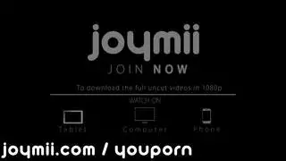 انها تمرس الجنس معا الحمار