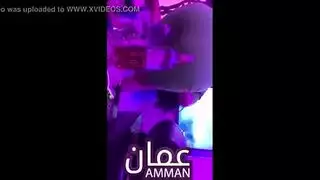 إباحية عربية بدون واقي: مراهقة سكرانة تحصل على قذفة داخلية