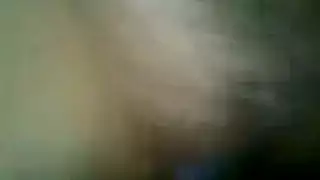 مشهد إيلاج مزدوج في الخارج للزوجين الهنود