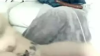 فتاة شقراء مذهلة في حفلة نيك متطرفة