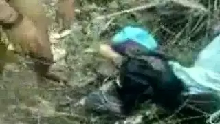 ندي تأخذ قضيبًا داخل القلعة