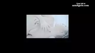 فتاة وقحة تتعرى على ويبكام مقابل المال