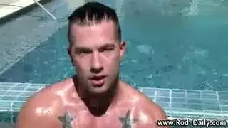 فتاة حامل تمارس الجنس مع نجم عابر جنسياً