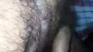 رجل مصري بقضيب هائل في جماع مكثف