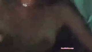 ولد ينيك امه وهي ناؤم